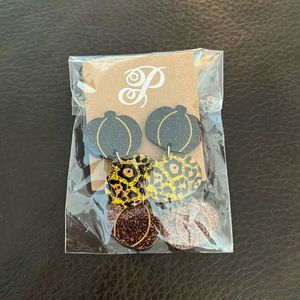 BRAND NEW PUMPKIN EARRINGS